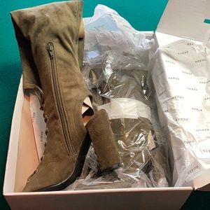 Women’s boots